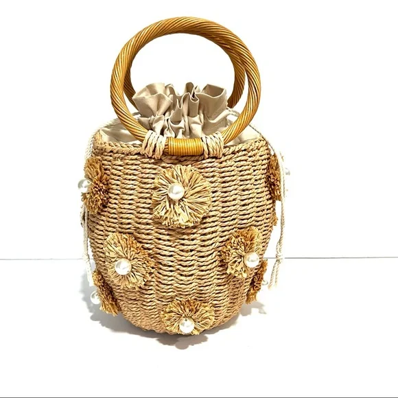 New NWT Woven Straw Pearl Round Bucket Bag - Picture 11 of 14